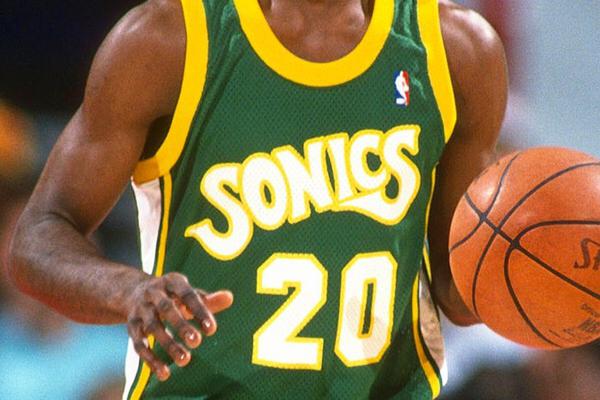 告別NBA！費(fèi)內(nèi)巴切官方：布蘭登