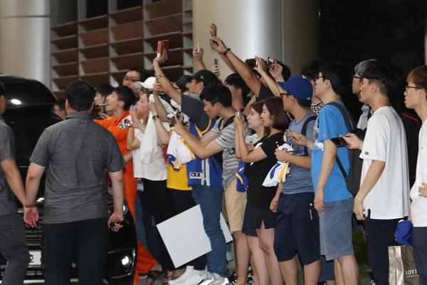 晴雨表??希爾德本賽季得分12+時 勇士戰(zhàn)績11勝1負(fù)&勝率91.7%